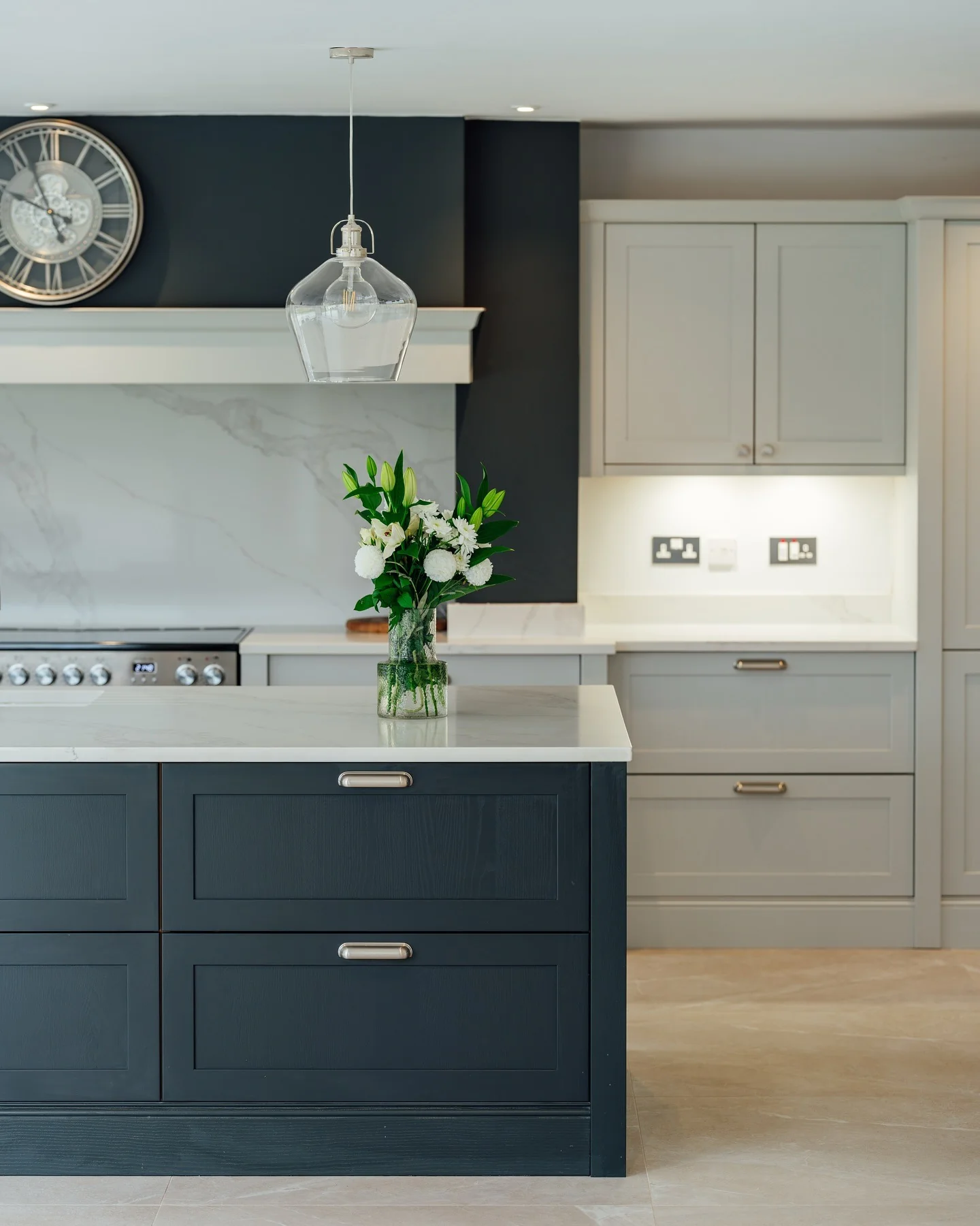 Clear Glass Pendant Light Adds Airy Charm