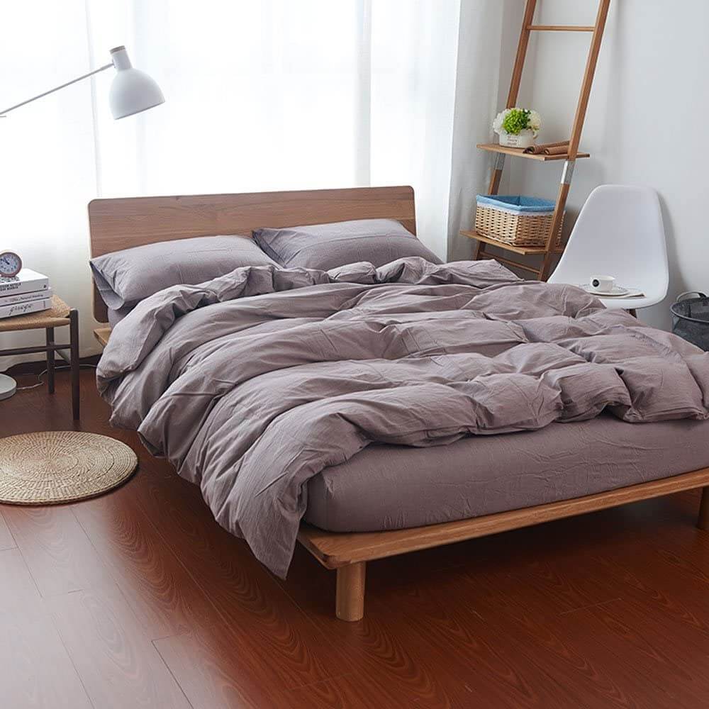 Taupe Linen Bedding Creates a Serene, Grounded Atmosphere