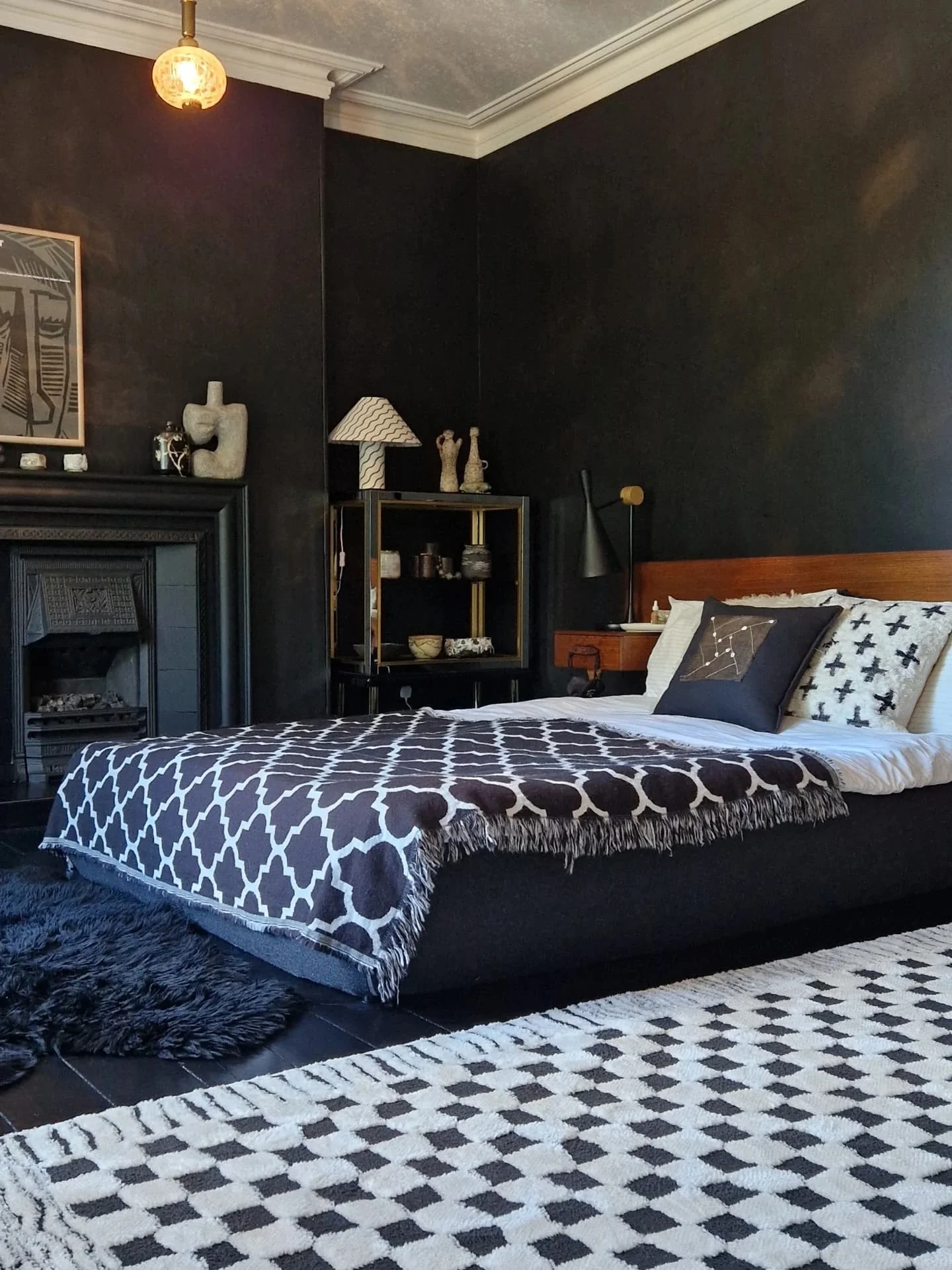 Graphic Throw Blanket Adds Pattern To Black Bedding