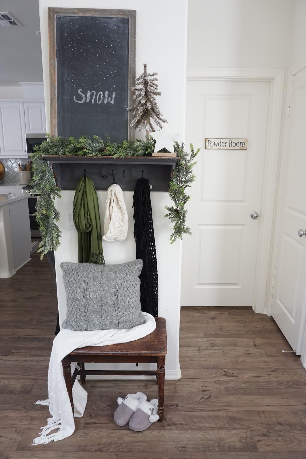 Chalkboard Art for Seasonal Entryway Charm