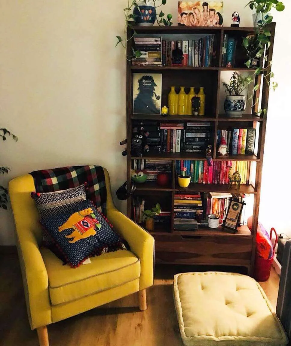 Warm Wood Bookshelf with Varied Compartments