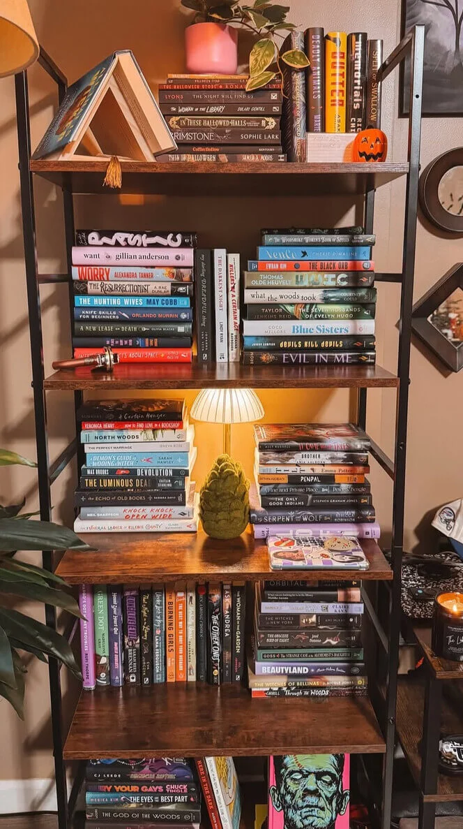 Open book creates a tented display for a small tassel