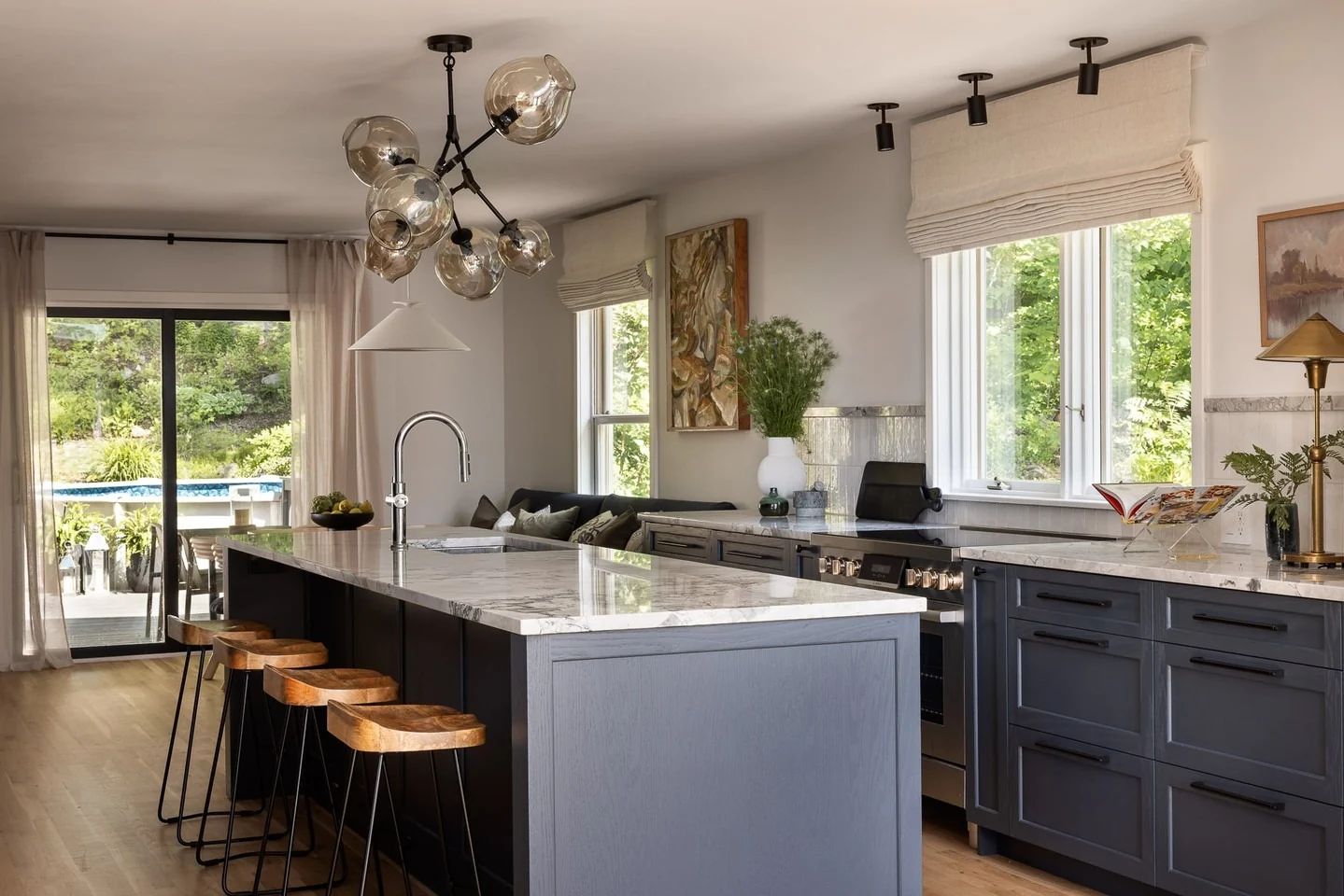 Sculptural Chandelier Adds Warm Ambiance
