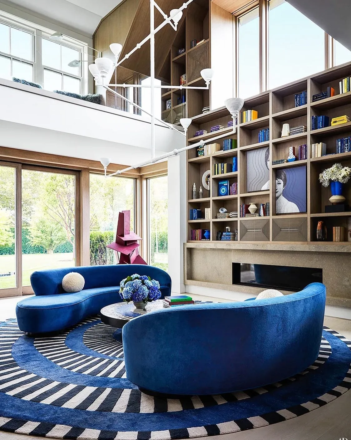 Geometric Sculpture Adds a Bold Focal Point