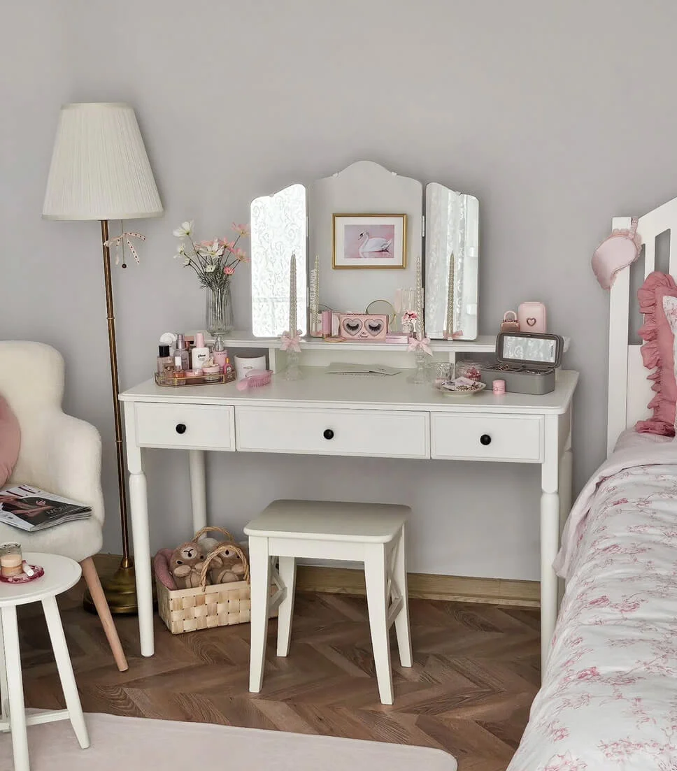 Tri-fold Mirror with Lace-Patterned Panels Adds Vintage Flair