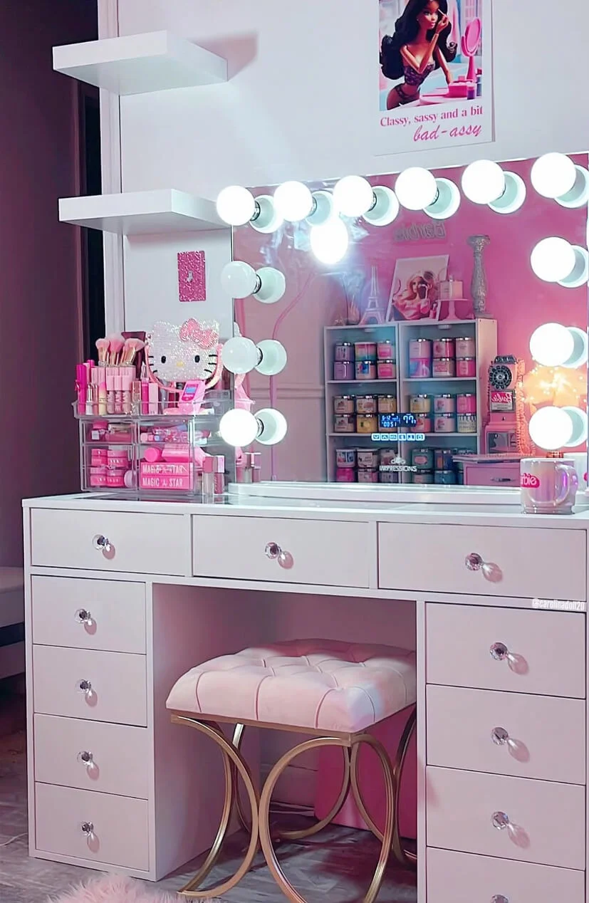 Clear Acrylic Drawer Inserts Keep Makeup Brushes Aligned