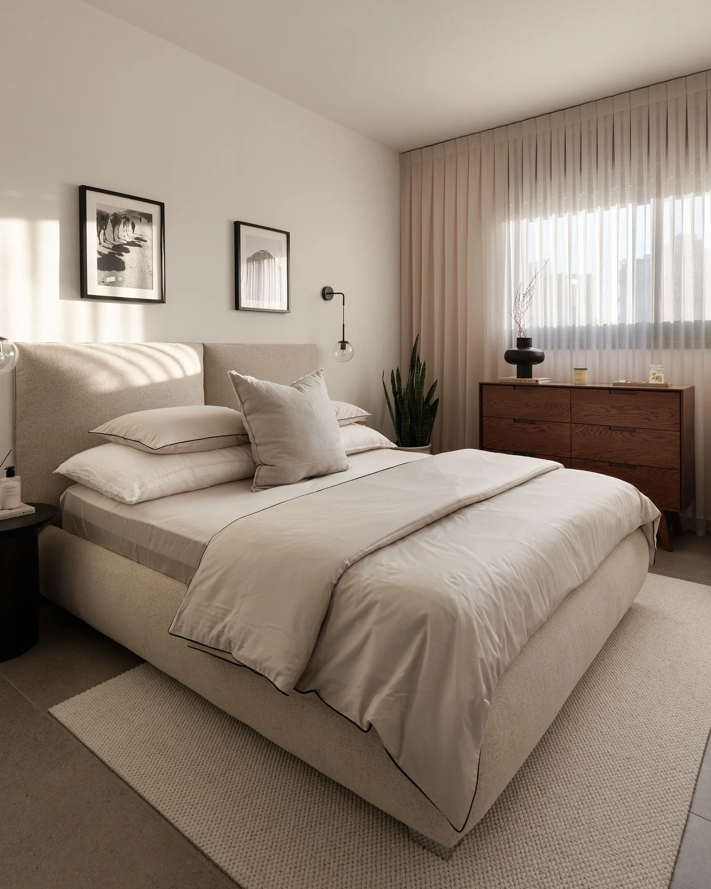 Ground Your Cream Bedding With Subtle Piping